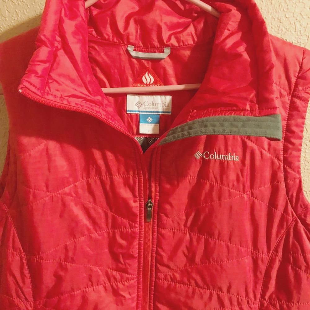 Red Columbia Women’s Vest